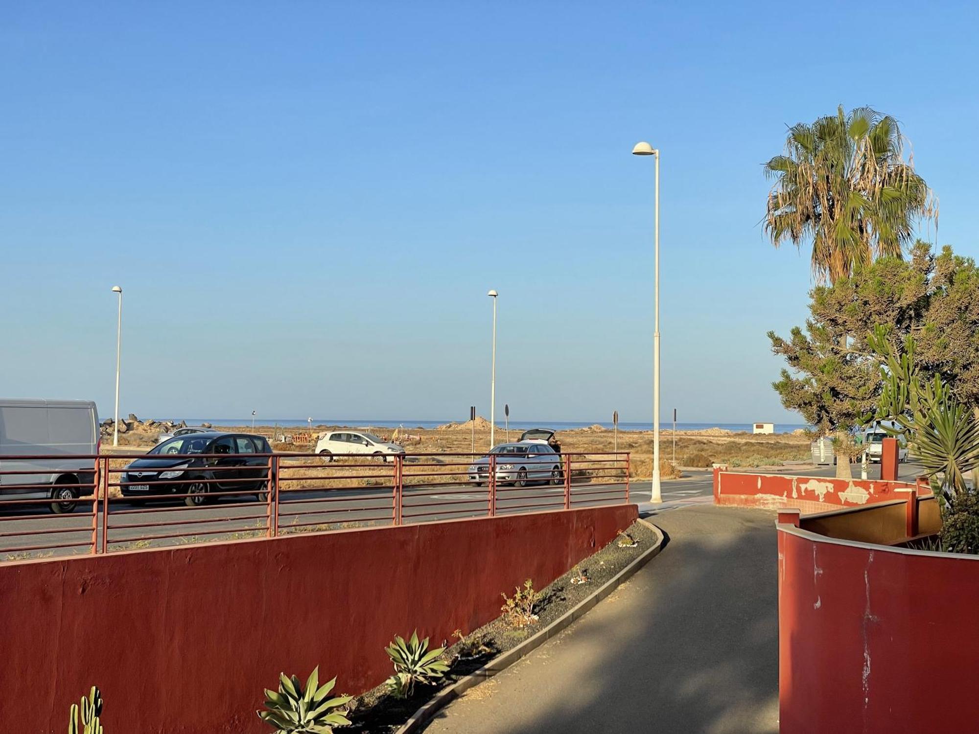 Appartamento Beiramar La Caleta, Piscina Y Wifi Gratis, Tranquilidad Junto Al Atlantico Parque Holandes Esterno foto
